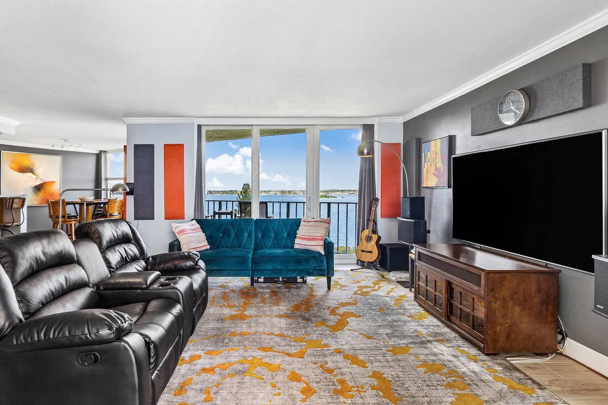 Harbour Point Singer Island Unit 905 photo 4