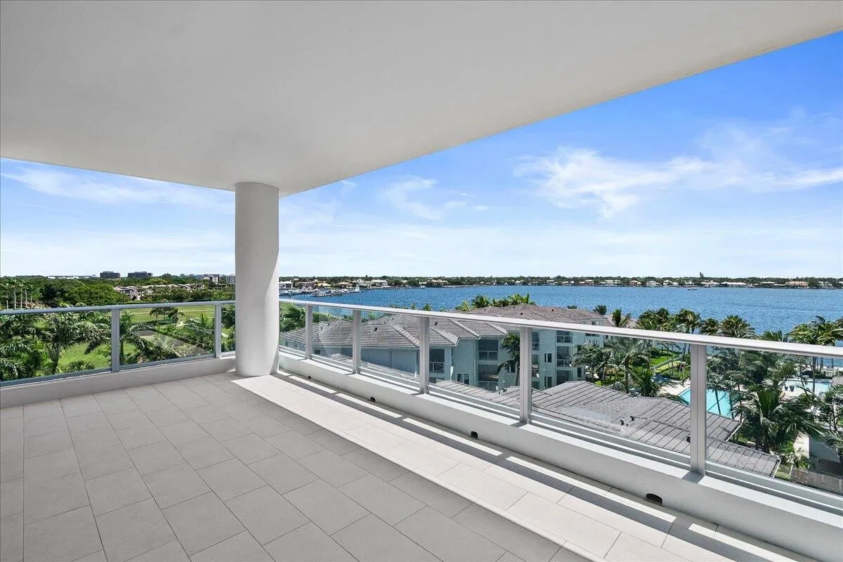 Water Club North Palm Beach Unit 604 photo 10