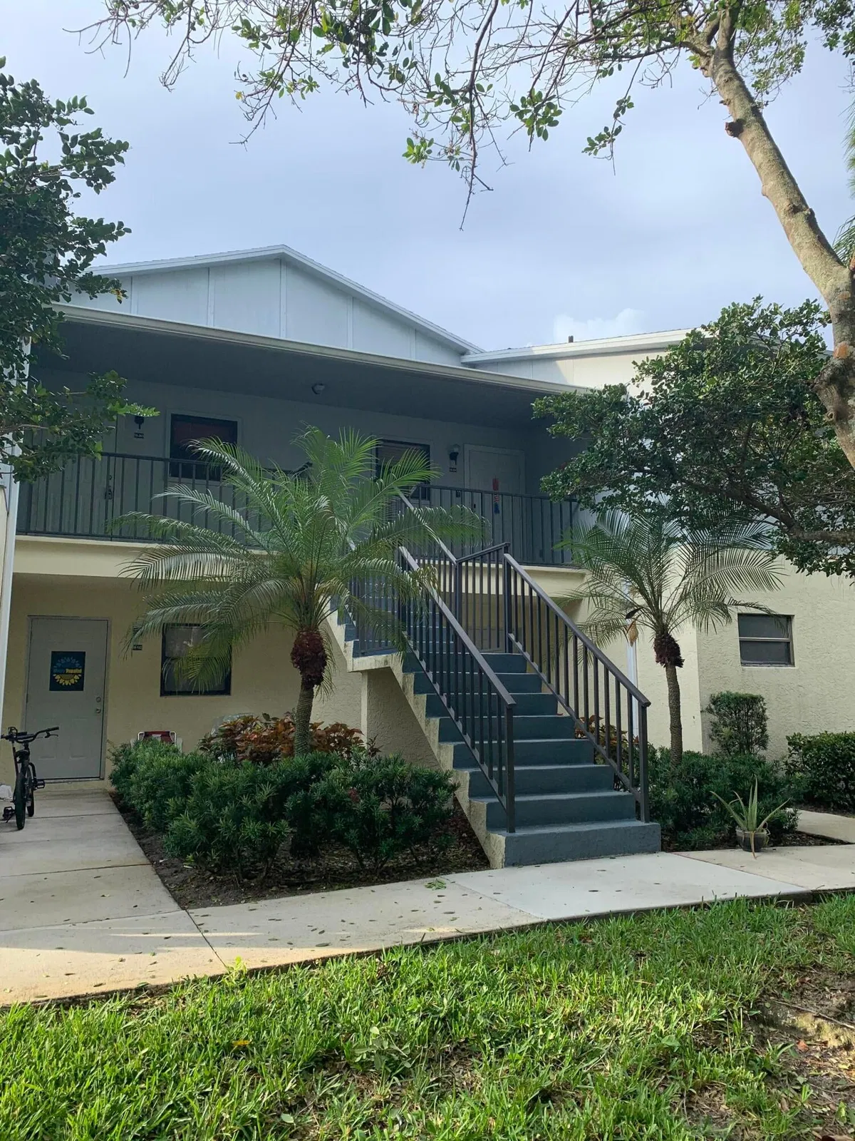 Unit 203 photo 4
