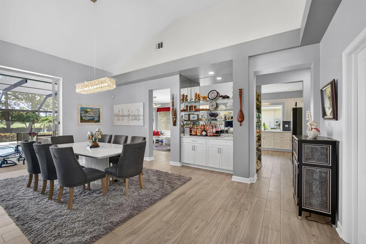 Willoughby Golf Club Residence photo 16