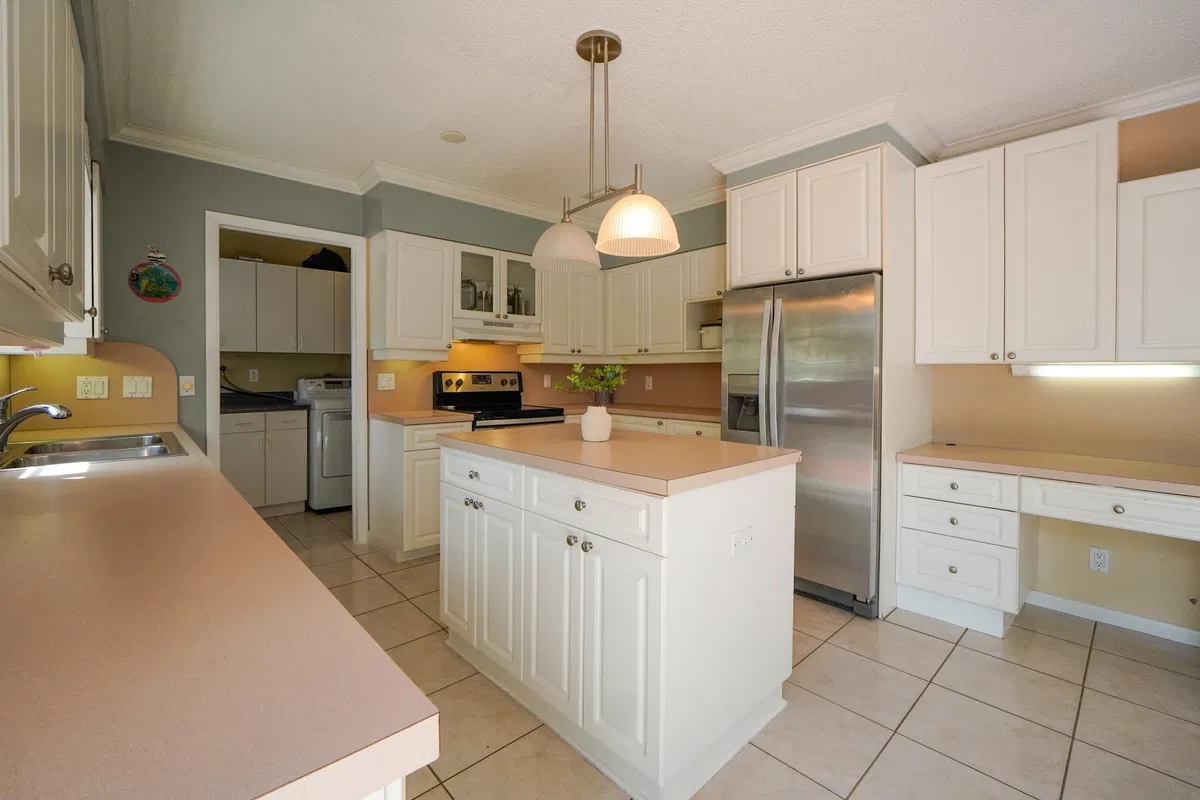  Residence photo 7