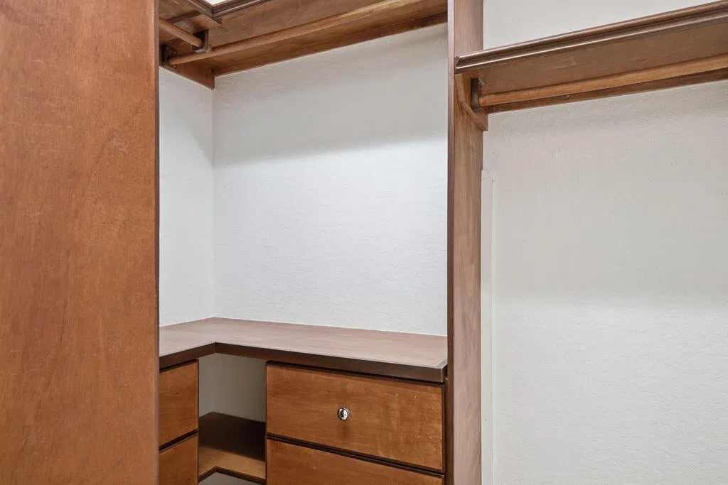  Residence photo 13