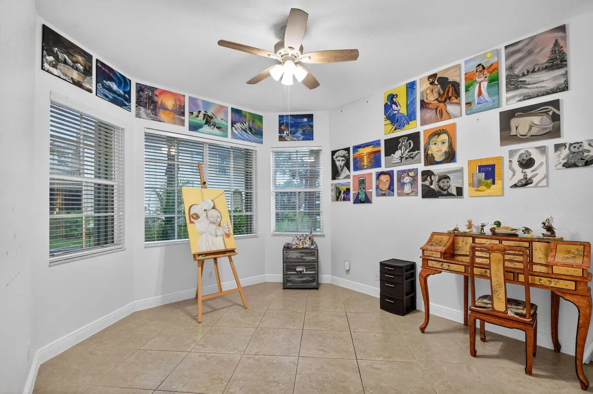  Residence photo 46