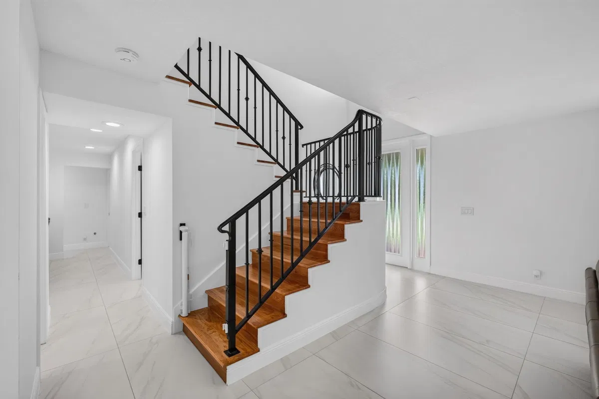 Eastpointe Country Club Residence photo 4