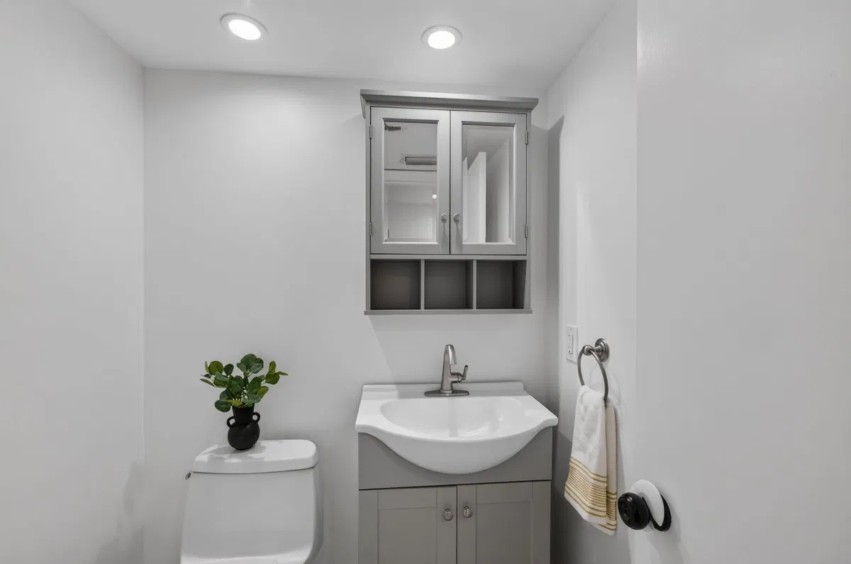 Eastpointe Country Club Residence photo 13