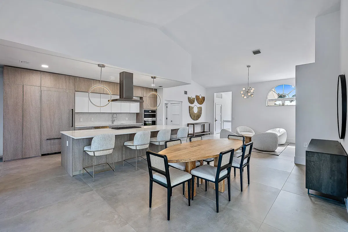 Admirals Cove Residence photo 10