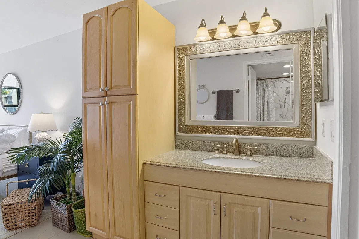 Boca Raton Unit 211 photo 16
