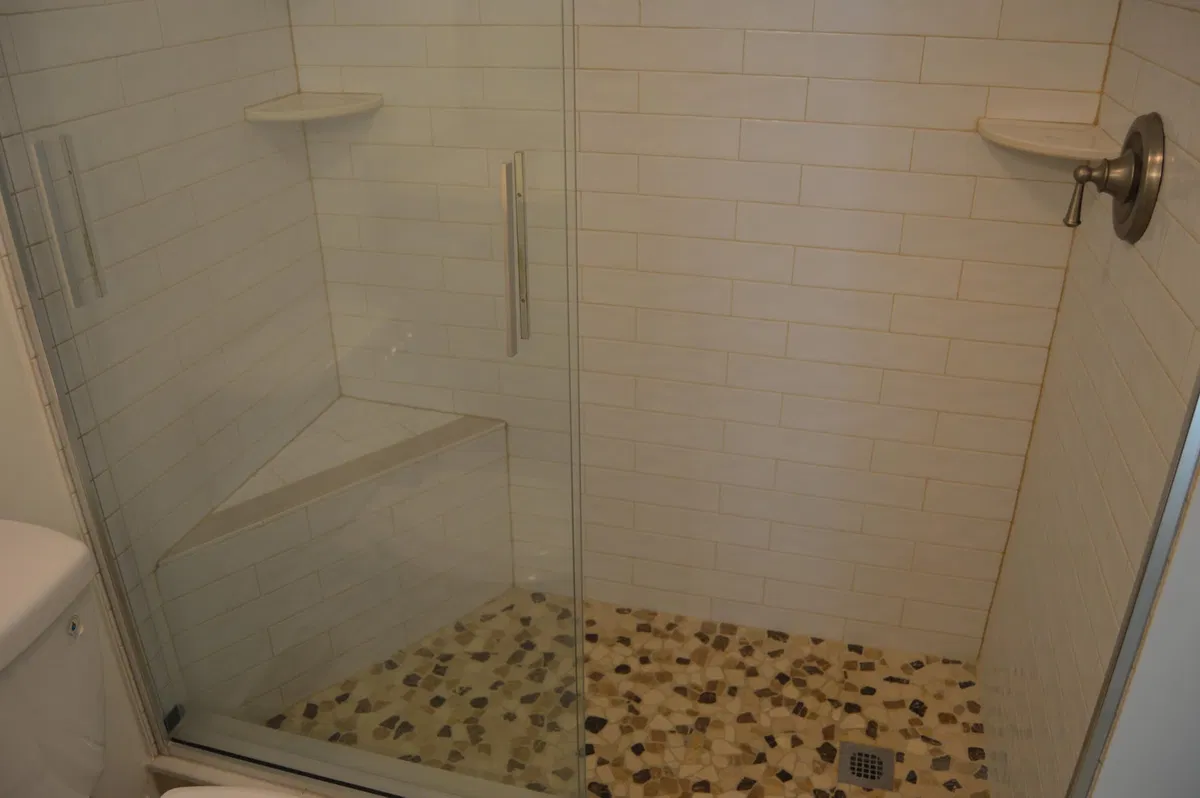 Unit 5-303 photo 19