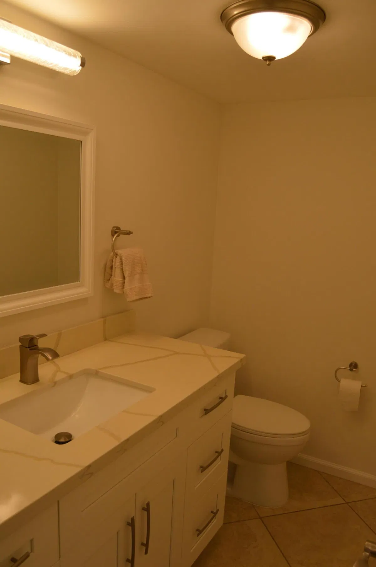 Unit 5-303 photo 22