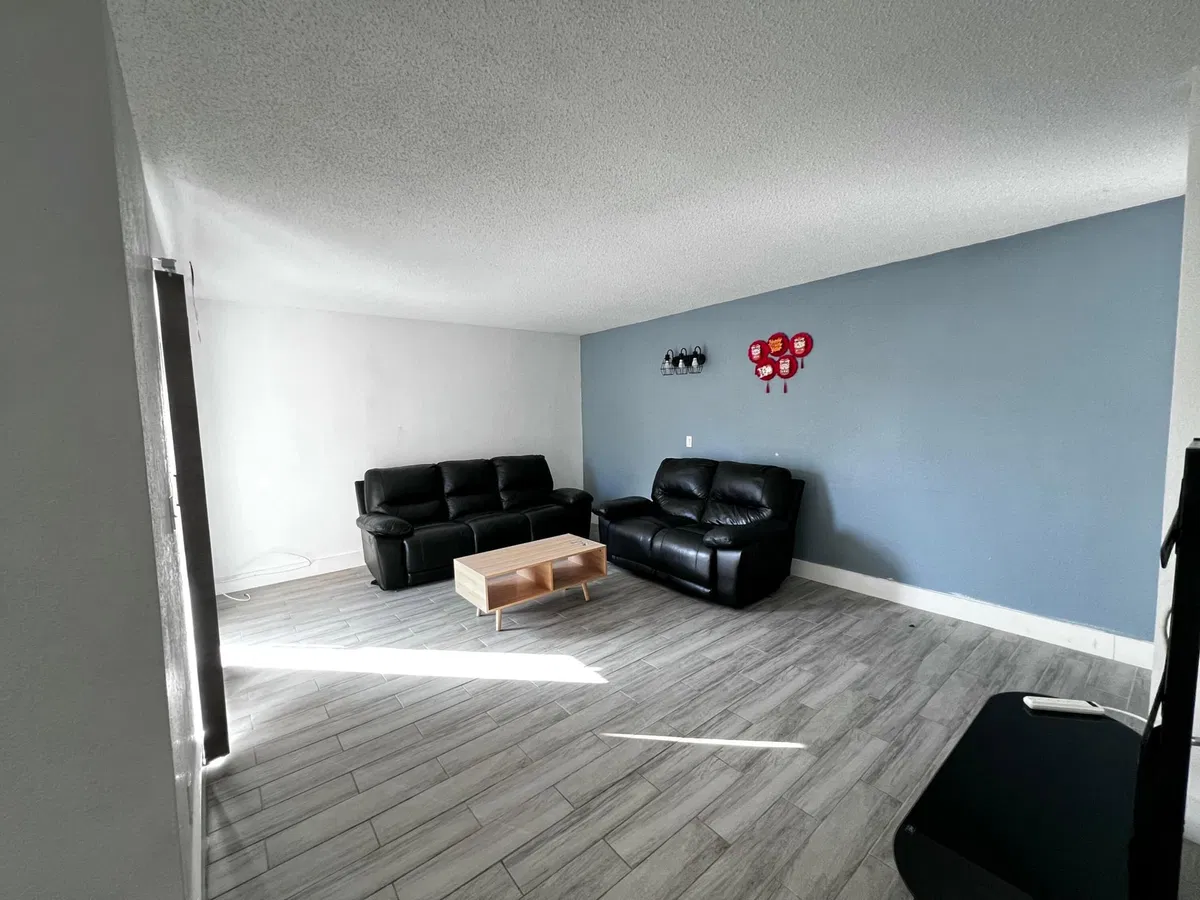 Residence photo 7