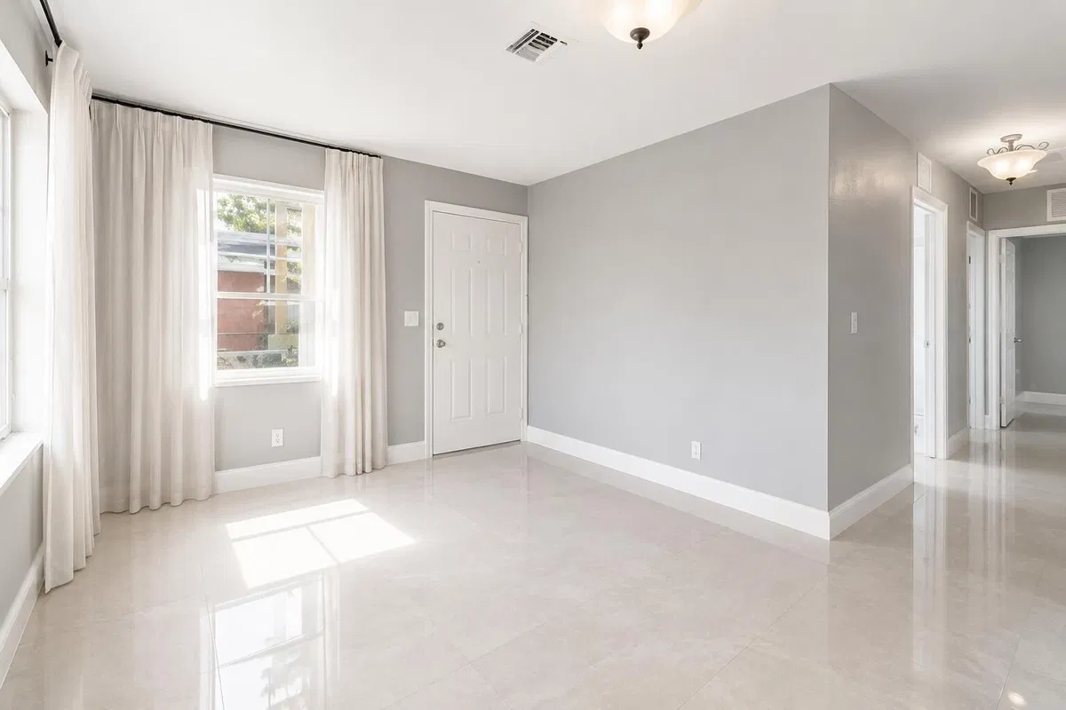 West Palm Beach Residence photo 4