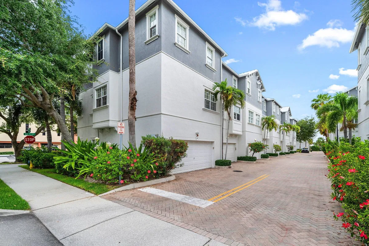 Downtown Delray Beach Unit 9 photo 34
