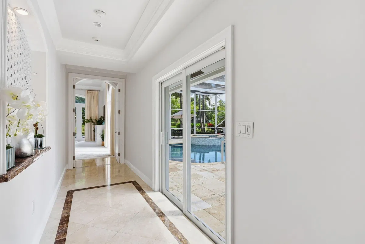 Boca Bath & Tennis Residence photo 19