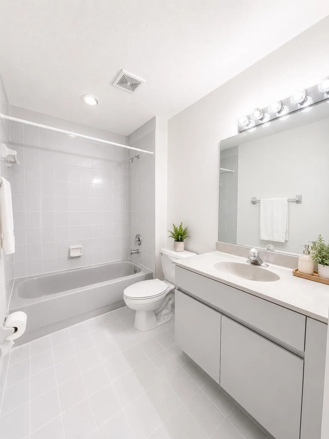Unit 1321 photo 7