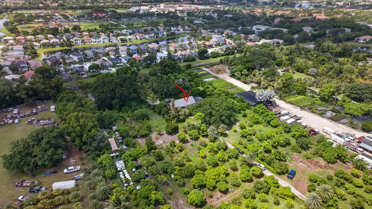Residence photo 19