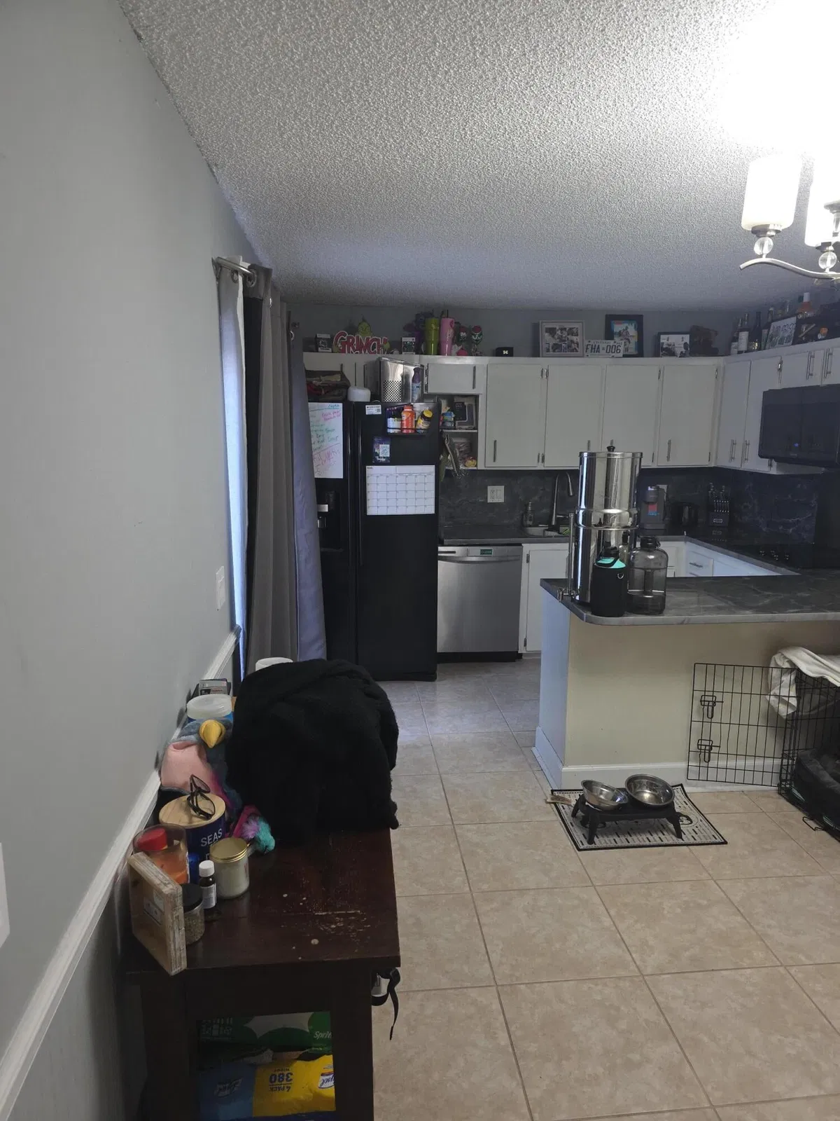 Unit B photo 7