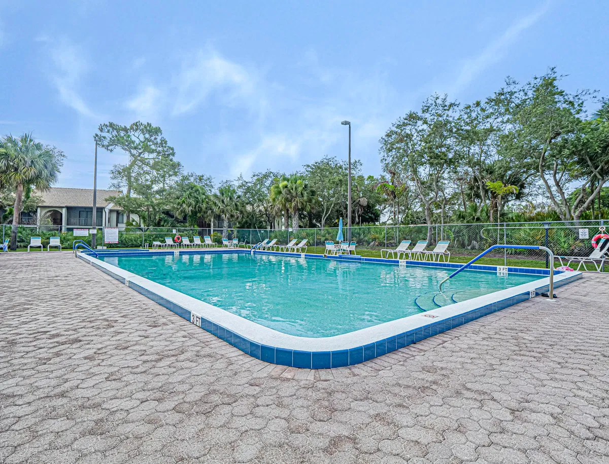 Residence photo 46