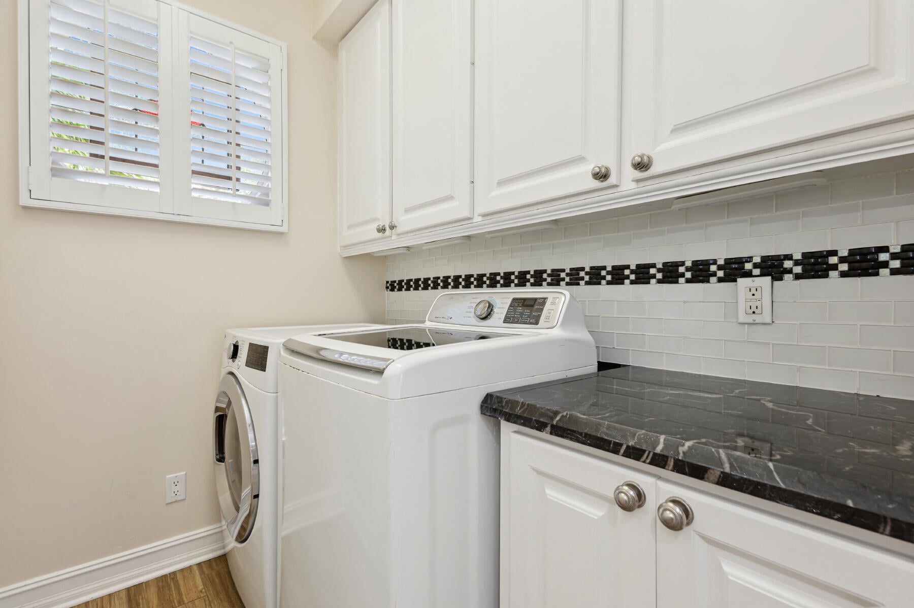  Residence photo 22