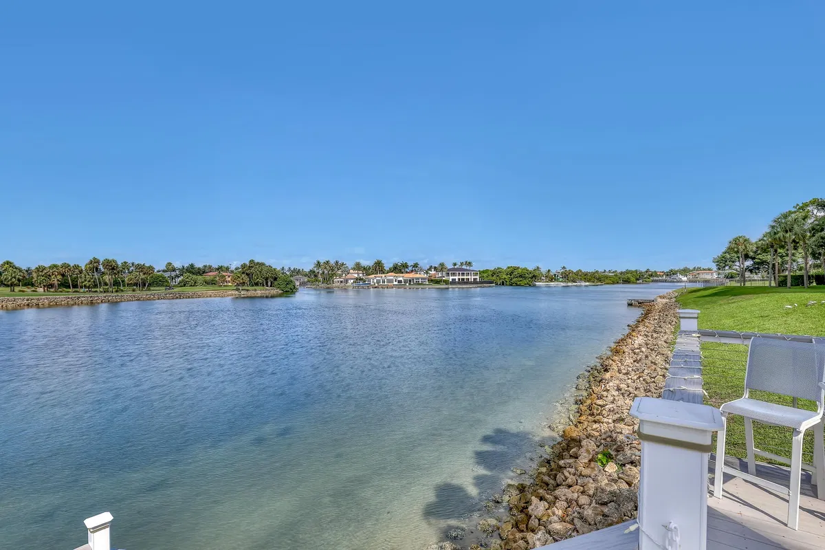 Golfview North Palm Beach II Unit 403 photo 22