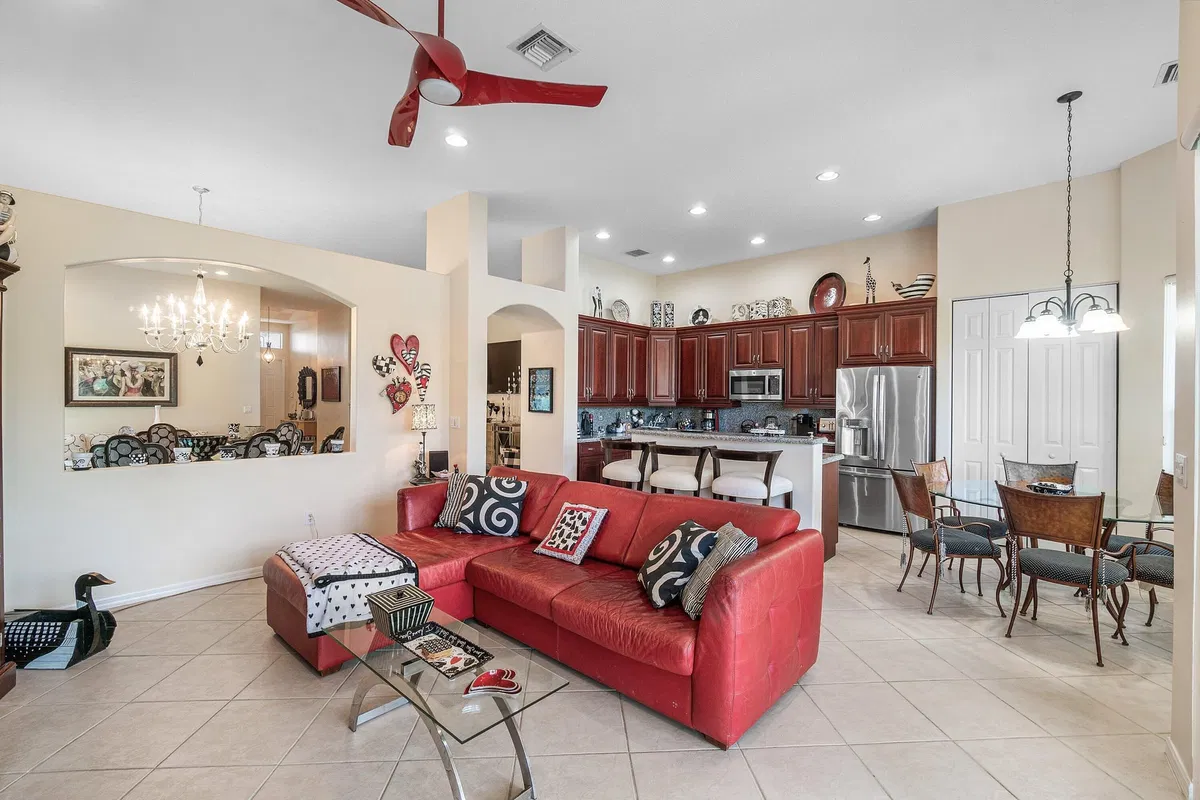 Residence photo 7