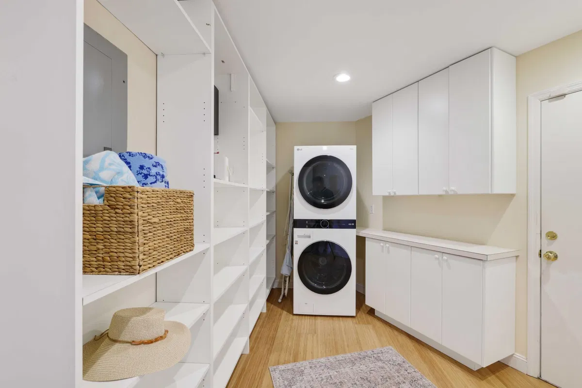 Residence photo 46