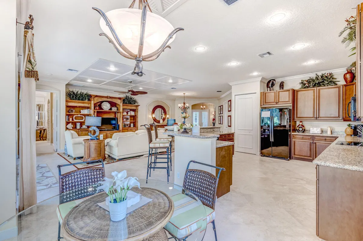 Mirasol Country Club Residence photo 28