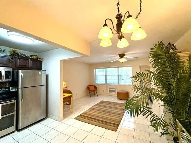Unit 12 photo 13