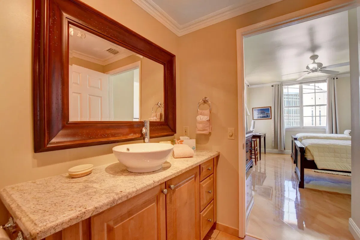 Courtyards in Cityplace Unit 401 photo 19
