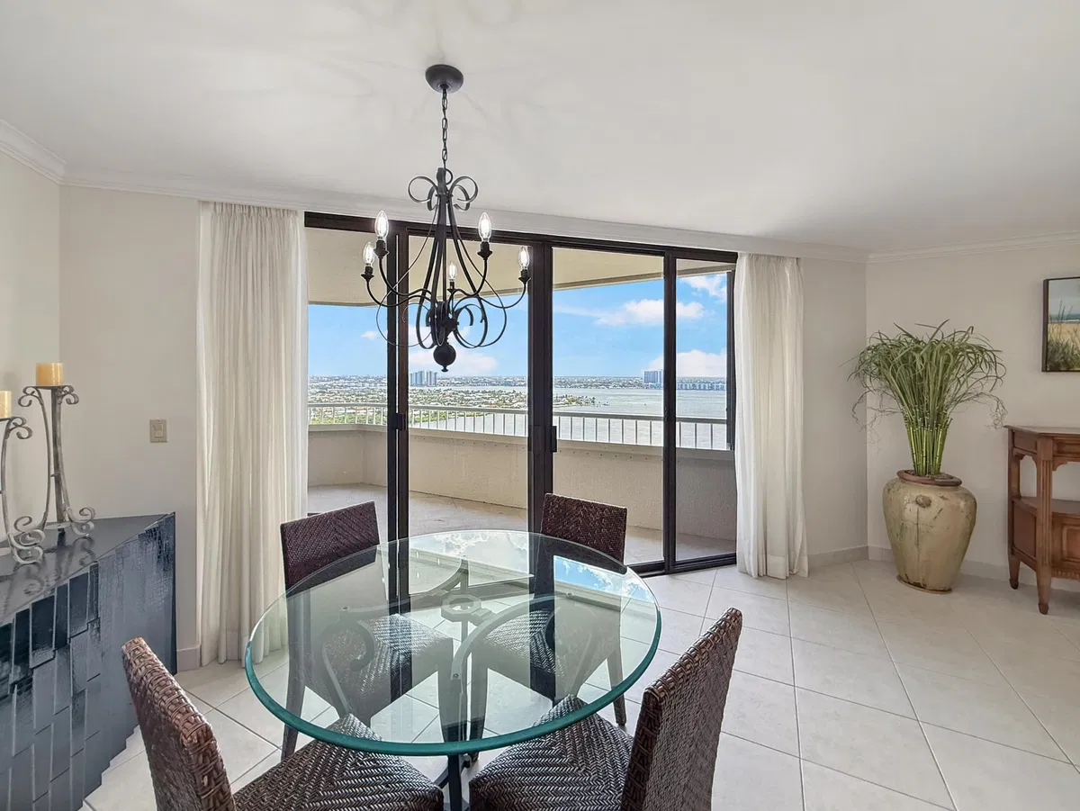 Singer Island Unit 20c photo 13