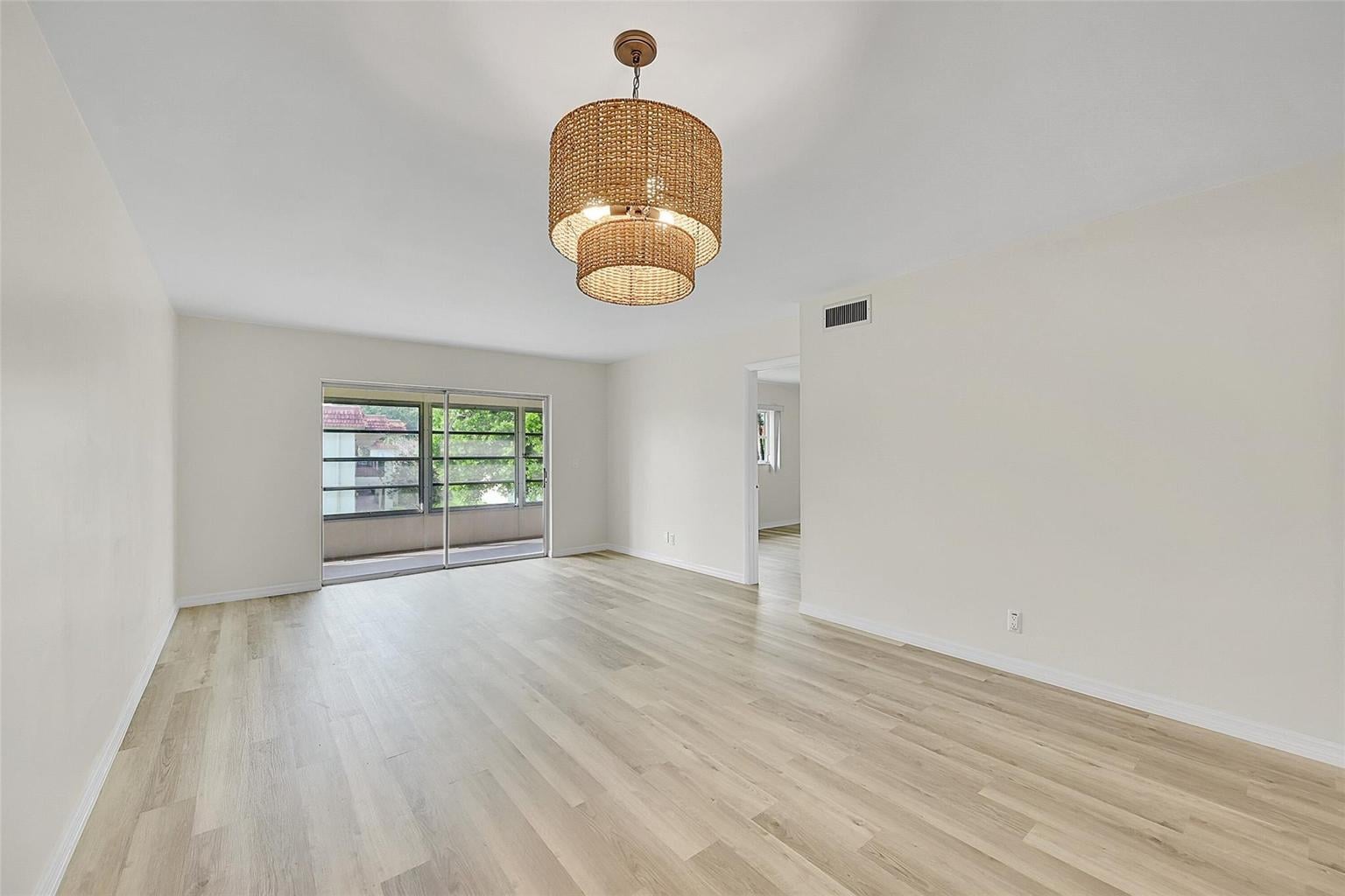  Unit 202 photo 7