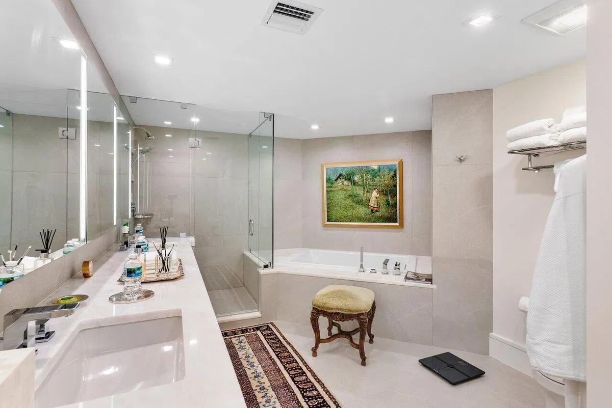 Sloan's Curve Palm Beach Unit 103 photo 13