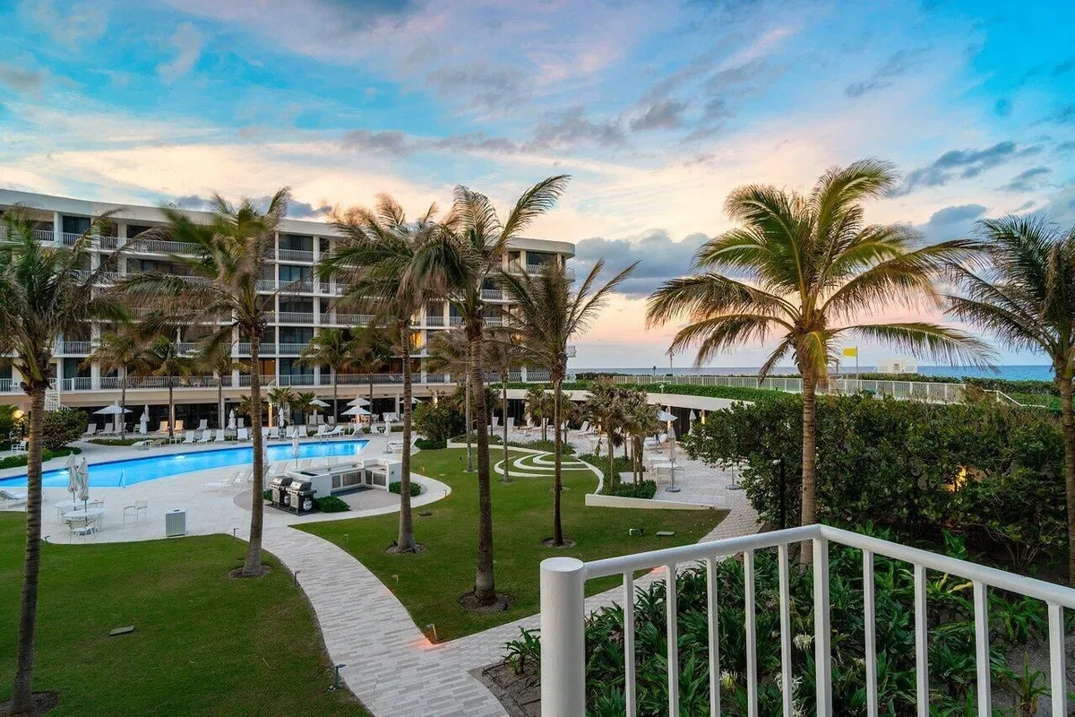 Sloan's Curve Palm Beach Unit 103 photo 22