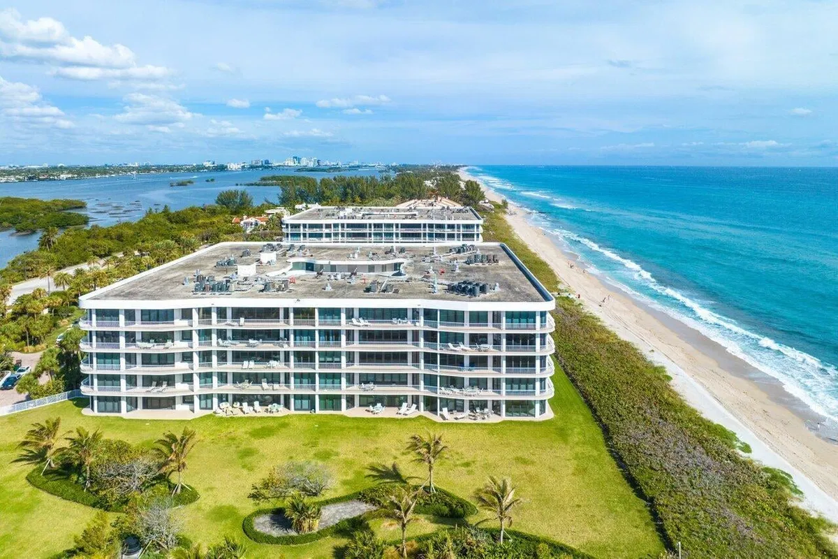 Sloan's Curve Palm Beach Unit 103 photo 28