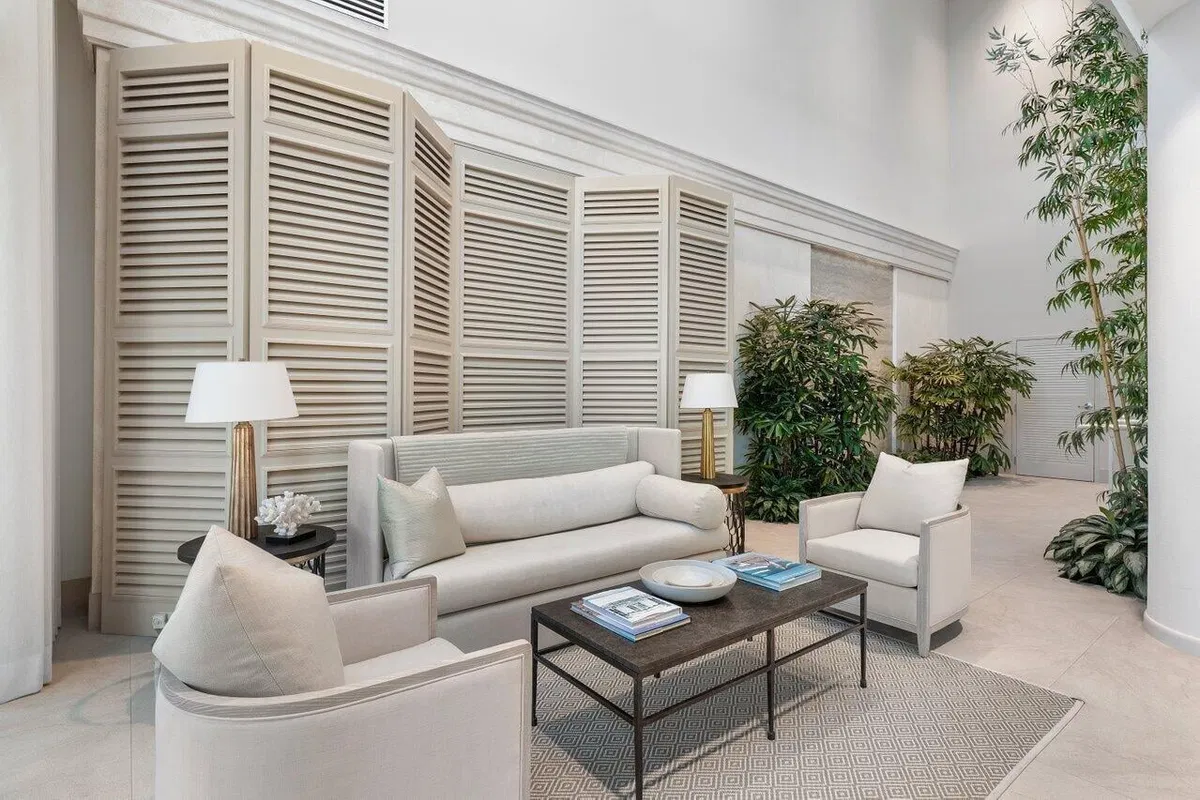 Sloan's Curve Palm Beach Unit 103 photo 31