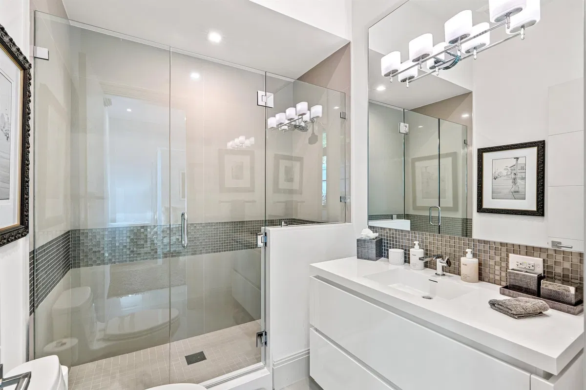 Residence photo 34