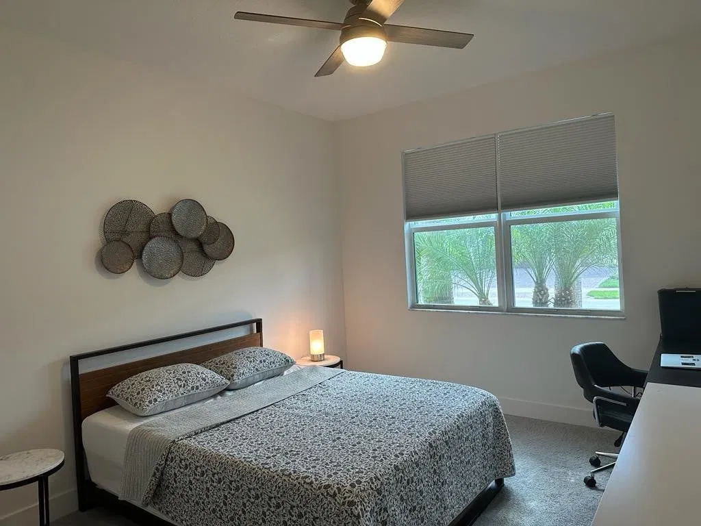 Residence photo 19