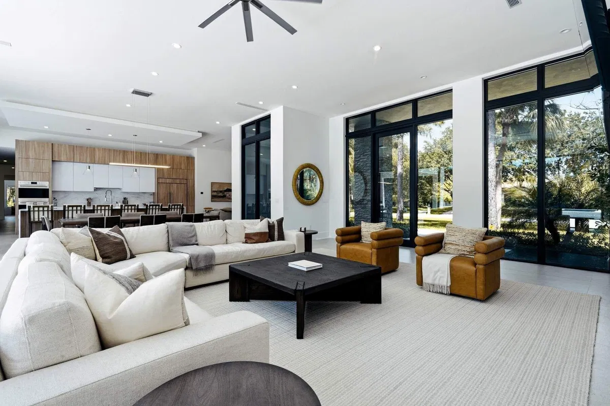 Steeplechase Residence photo 7