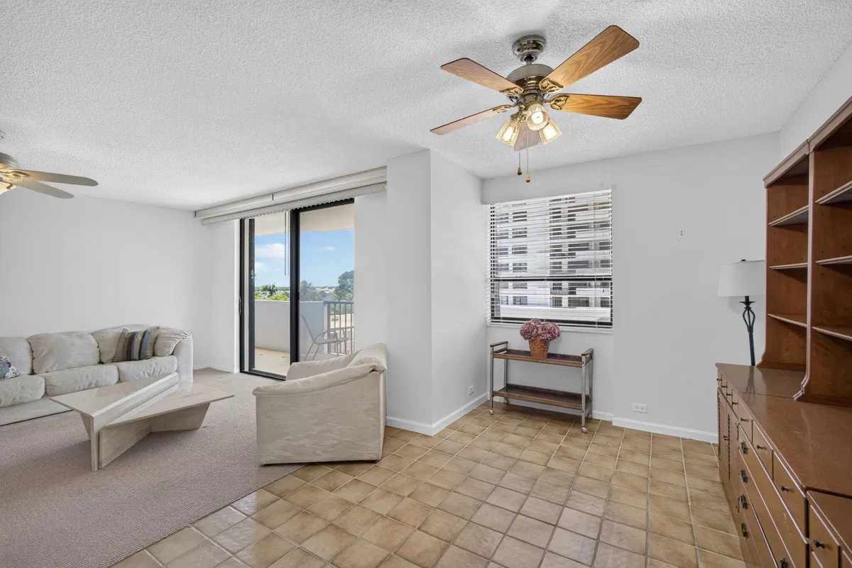  Unit 205 photo 13