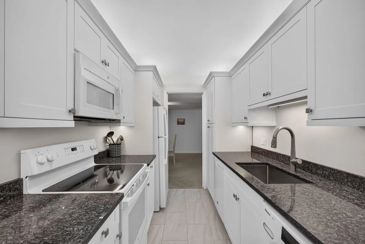  Unit 205 photo 19