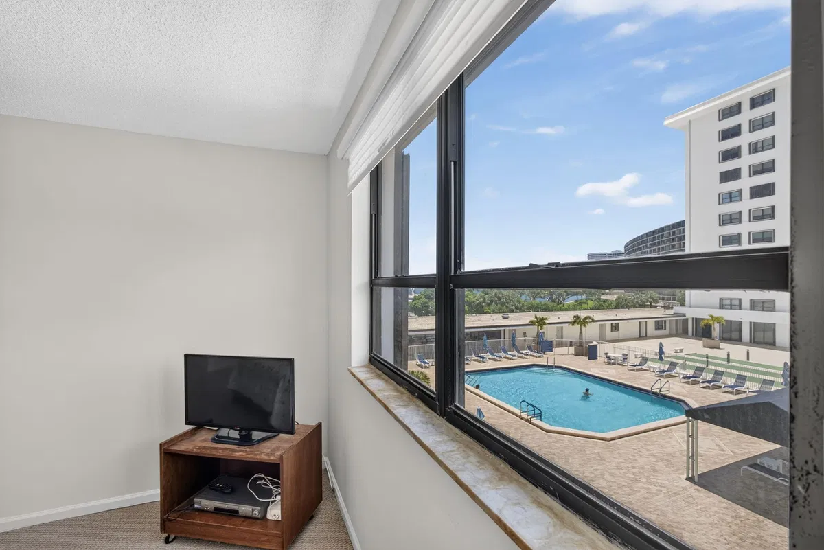 Unit 205 photo 22