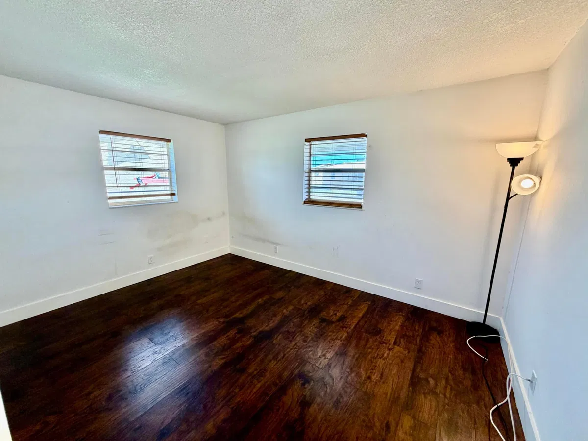 Residence photo 22