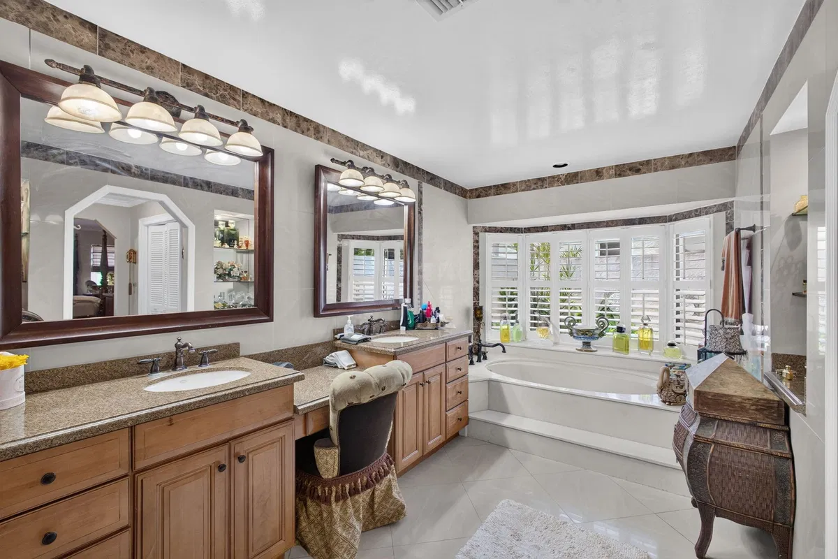 Stonewal Estates Residence photo 46