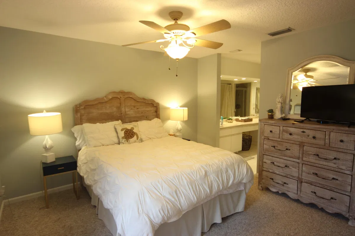  Unit B-4 photo 10