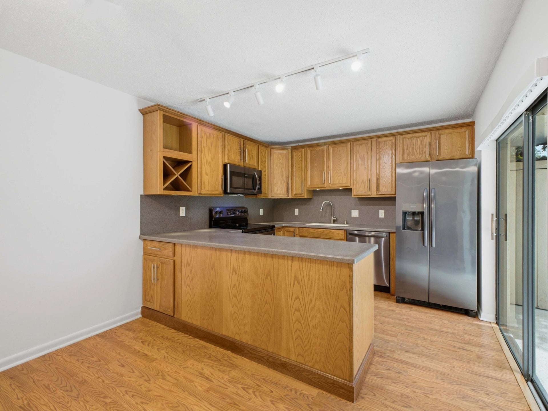 Residence photo 16