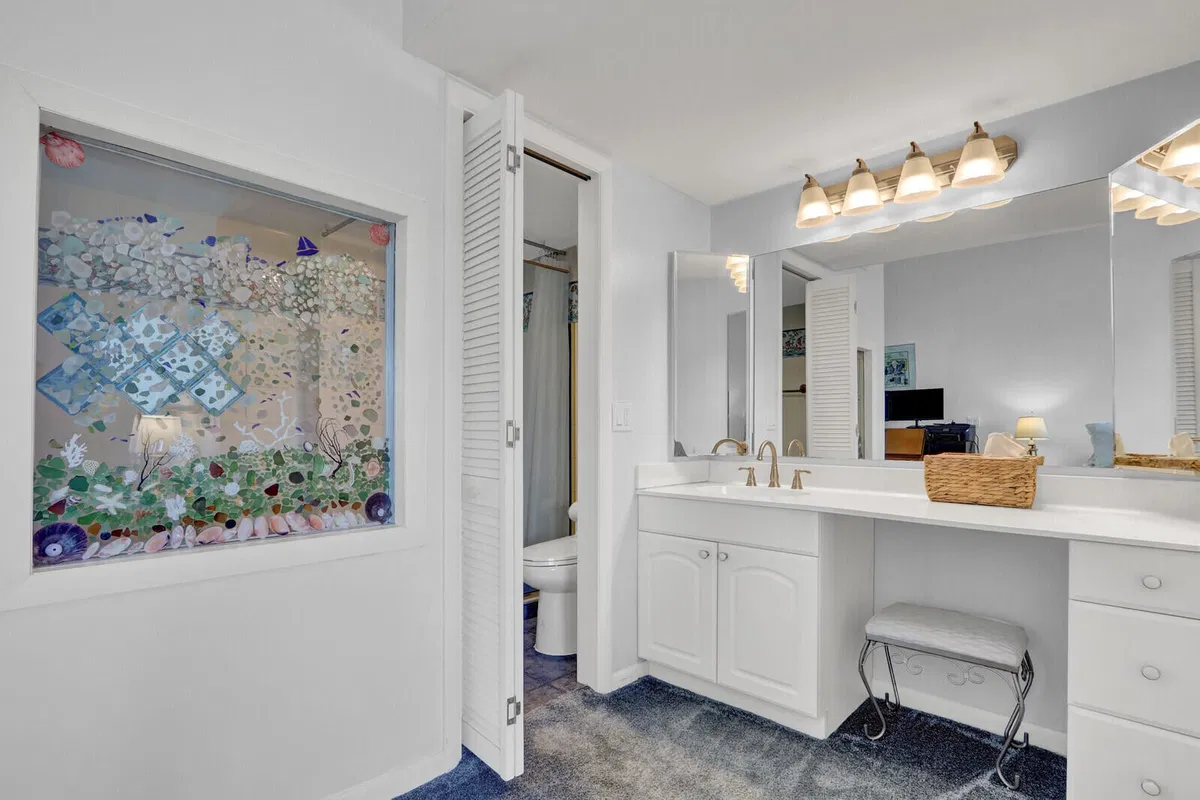  Unit 133 photo 34