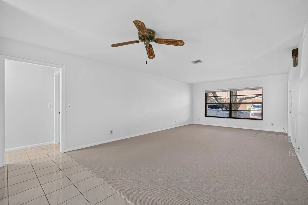  Residence photo 7