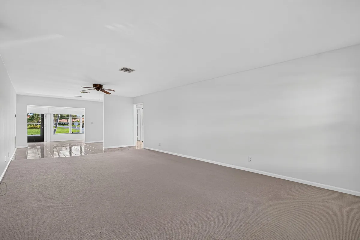  Residence photo 10