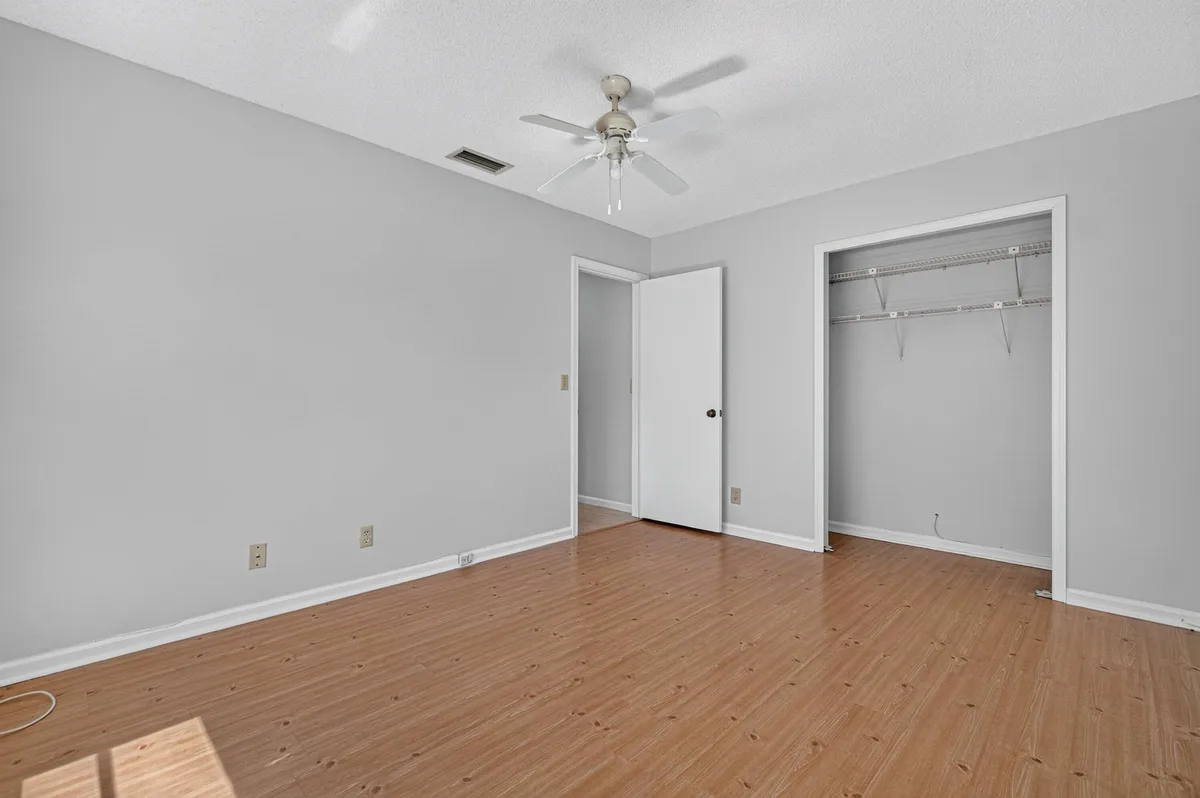  Residence photo 19