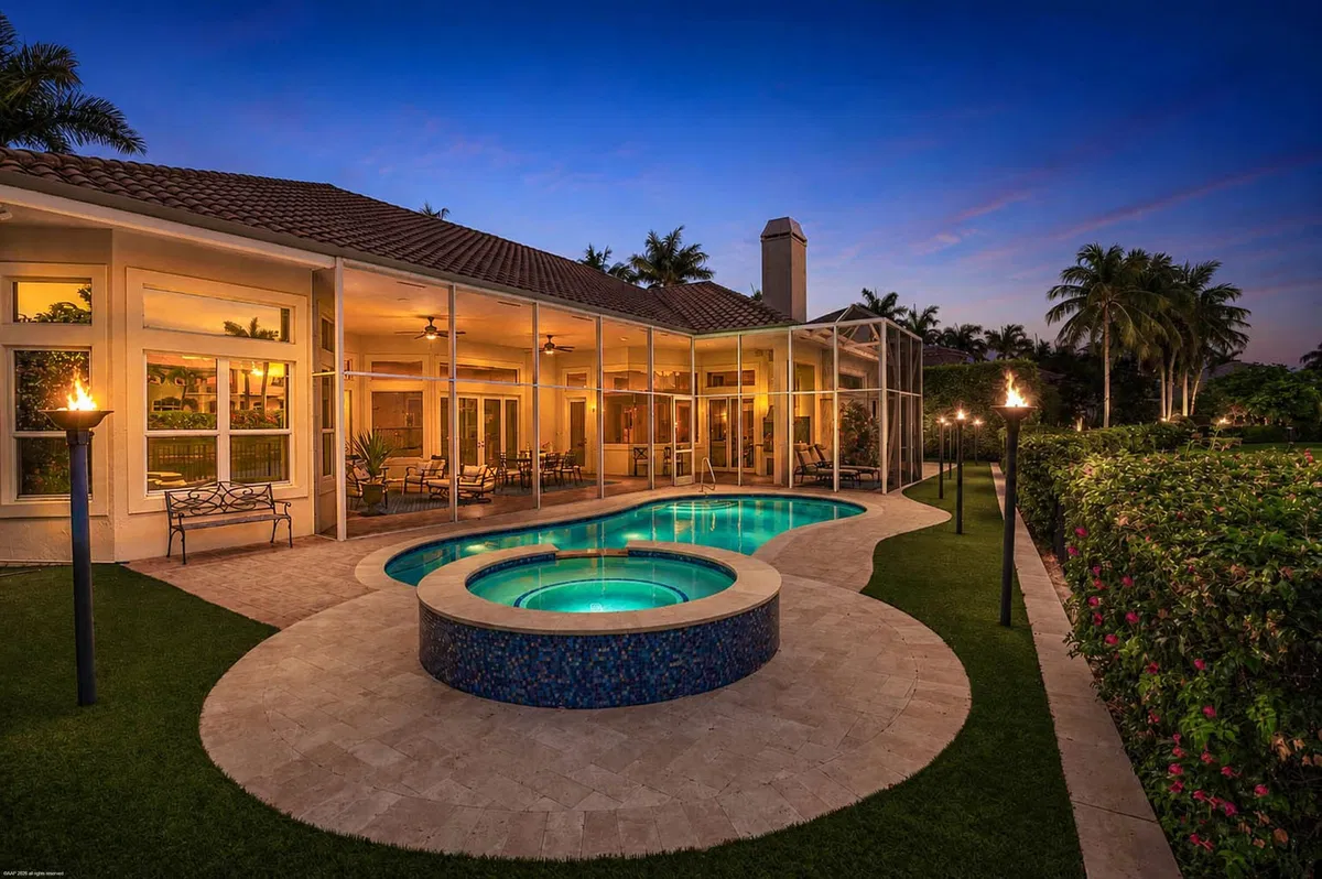 Residence photo 4