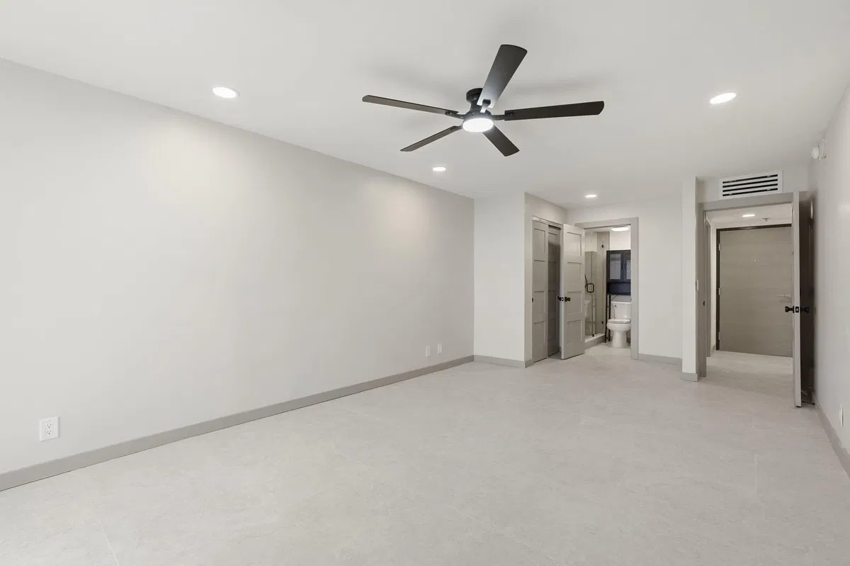 Singer Island Unit 6a photo 7